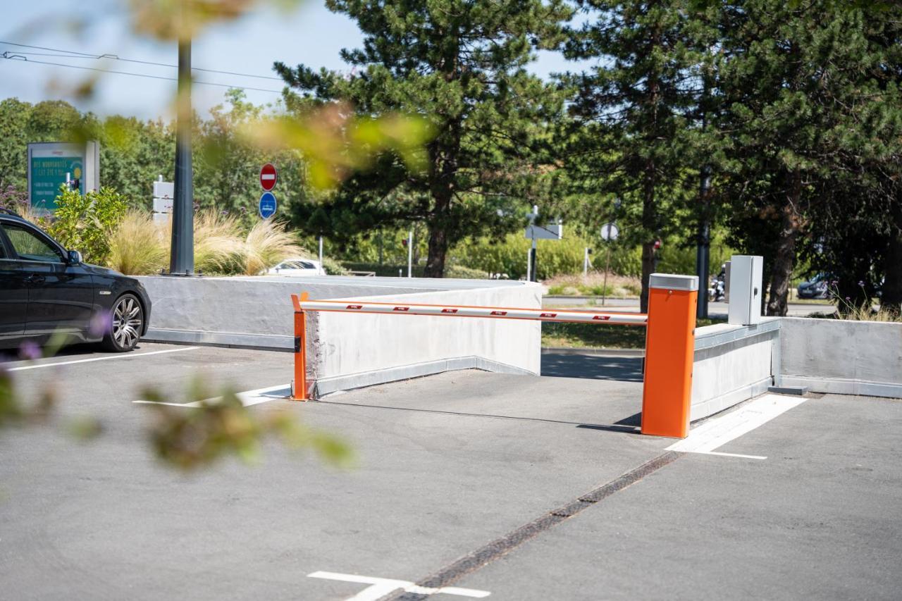 Aiden By Best Western Clermont-Ferrand Hotel & Spa Εξωτερικό φωτογραφία